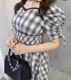 evelyn チョーカー付きワンピース