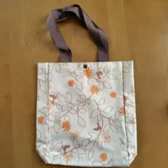 新品　オレンジ色花柄エコバッグ 中型 クリーム色　ダークブラウンの持ち手