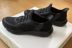 【美品】　PUMA ハンズイン　ブラック スニーカー　27cm