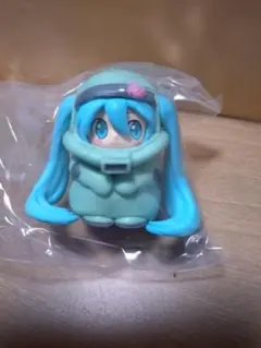 ガチャ ガンダム☓初音ミク ザクぐるみ 座り