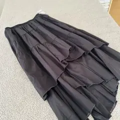 新品タグ付きしまむら♥︎アークレーブチコ♥︎ロングスカート【L】ゴム黒ティアード変形