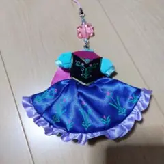 アナ雪　アナ ドレス型ストラップ