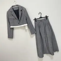N.s ヘリンボーンショートジャケット＋ハイウエストフレアスカートセットアップ