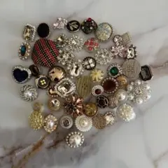 Item thumbnail for item 6acab683-19b8-451b-97c0-2dd360cdd1e2