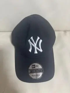 New Era 9TWENTY 黒キャップ 調整可能