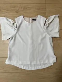 ソフィット　ブラウス