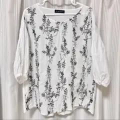 DRUG STORES 刺繍豚モチーフ7部袖 ブラウス