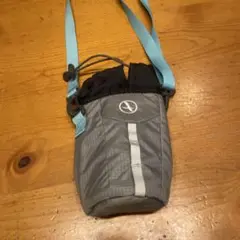 エーグルグレー グレーペットボトルケース