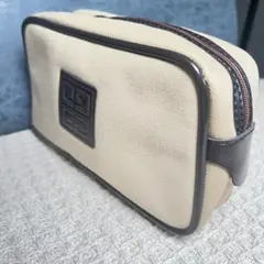 Givenchy ベージュ キャンバスポーチ　旅　出張　レディースポーチ