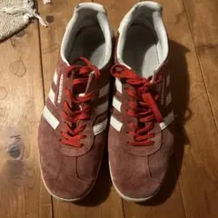 adidasガゼル