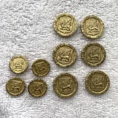 ドラゴン　ゴールド　ボタン　ハンドメイド