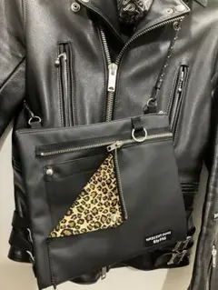 Item thumbnail for item cd1e85ca-ac7b-47bf-a712-0612c65d517c