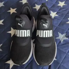 PUMA ブラック スニーカー 36