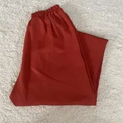 レッド カジュアルパンツ Sサイズ