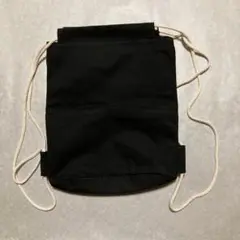 黒色巾着型リュック（内ポケット、外ポケット付き）