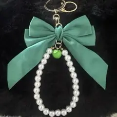 Item thumbnail for item c5289eb2-58a6-47ca-83c8-33de5cb27f74