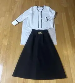 トーナルのブラウス　セルフォードのスカート　大変お買い得なセット☆