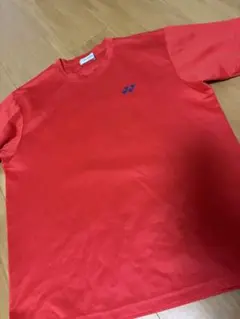 YONEX 赤 Tシャツ Sサイズ