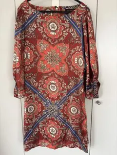 Kim's Boutique 花柄ひざ丈ワンピース