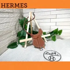 ✨❤️美品❤️✨HERMES エルメス レザー パドック セーラー 鞍 チャーム