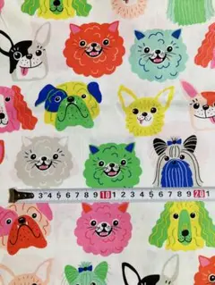 saleアレキサンダーヘンリー輸入コットン生地45cmDOGフェイス(白)597