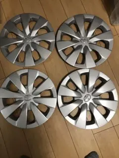 カローラツーリング ホイールキャップ 新品