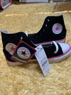 半額以下！　新品　コンバース　オールスター　コラボ　黒×ピンク　ハイカット