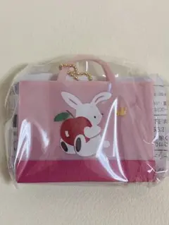 未開封 ファミリア カプセルトイ ピンク うさぎ キーホルダー ガチャ りんご