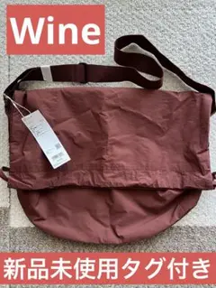 UNIQLO ドローストリングショルダーバッグ