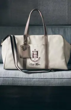 Her lip to Club Hers Boston Bag