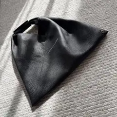 Item thumbnail for item b8359a4e-da7a-4b68-aafd-762dc15fc5d7