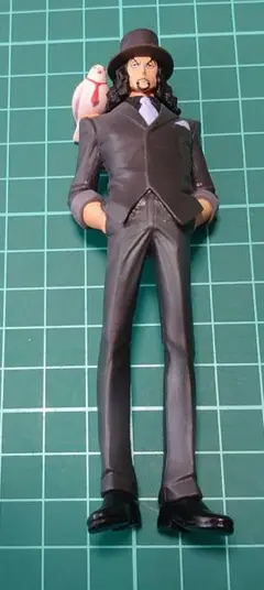 ワンピースフィギュア ロブルッチ