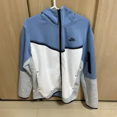 Nike テックフリース M