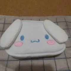 シナモンロールミラー付きポーチ(期間限定値下げ)