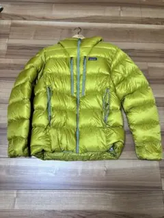 patagonia フィッツロイダウンフーディー　新品未使用