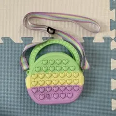 Item thumbnail for item 8d73de3a-6884-4bd7-8efa-52292d15c1a8