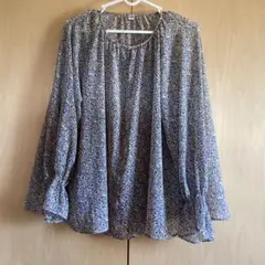 UNIQLO 花柄 長袖ブラウス　シフォン