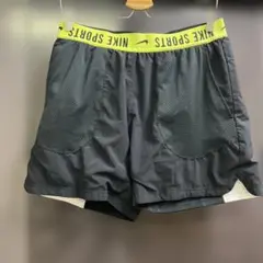 NIKE ハーフパンツ