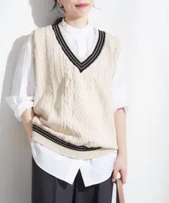 週末限定価格　ILL ONE EIGHTY TILDEN VEST：ベスト