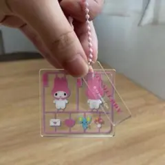 ガチャ　ガチャガチャ　キーホルダー　マイメロディ アクリルキーホルダー