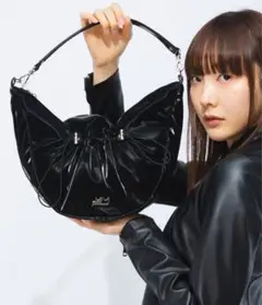 【美品】　yieyie 韓国バッグ　ハンドバッグ　ショルダーバッグ　イエイエ