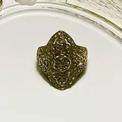 ヴィンテージ　 透かし彫り　ビンテージ　指輪　リング　匿名配送　２４H発送