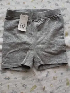 ♡新品タグ付♡ Baby GAP ショートパンツ グレー 90cm