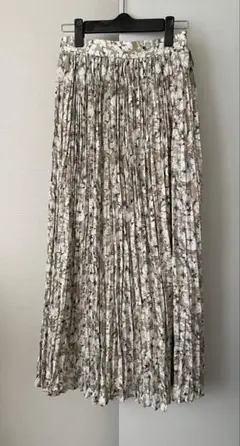 Item thumbnail for item 37dcaf67-57d1-4ac8-b003-801b108edc3c