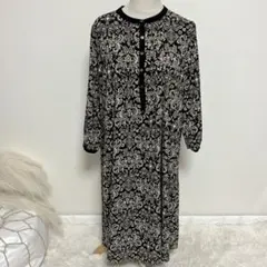 大人のペイズリー柄 ロングワンピース 長袖 スタンドカラー ブラック系 LL