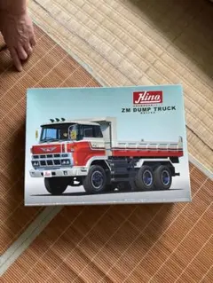 新品 アオシマ 日野 ZM ダンプトラック 後期型 （昭和52年式）