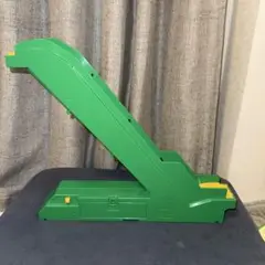 Item thumbnail for item 1d952bd8-6603-499d-990e-39ff327de427