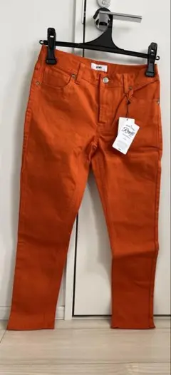RCWBオレンジ スキニーパンツ 新品タグ付き