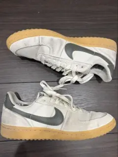 Nike Field General ホワイト/グリーン 25.5cm