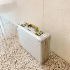 【稀少】RIMOWA OPAL リモワ オパール プルタブ 84L スーツケース 日本で唯一のリモワRIMOWAのスーツケース専門店です。東京都